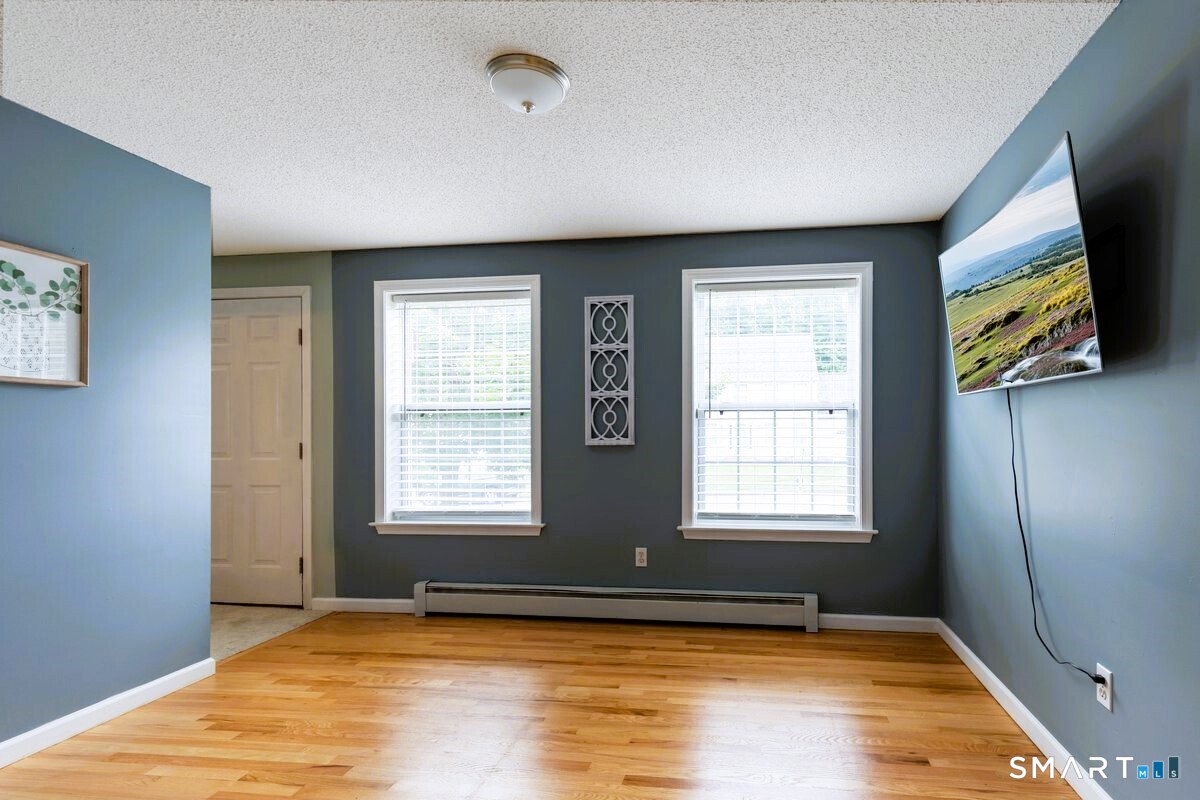 28 Duke Road Manchester CT 06042
