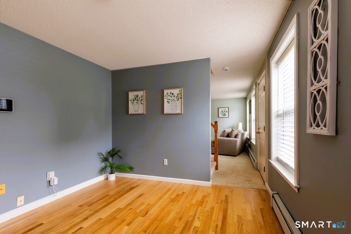 28 Duke Road Manchester CT 06042