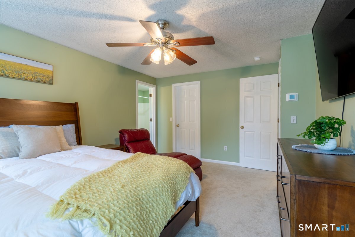 28 Duke Road Manchester CT 06042