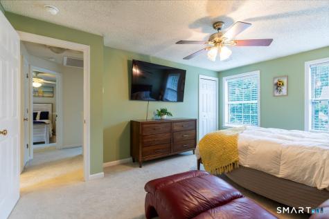28 Duke Road Manchester CT 06042