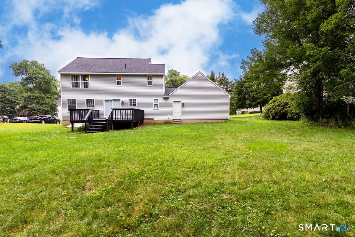 28 Duke Road Manchester CT 06042