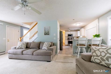 28 Duke Road Manchester CT 06042