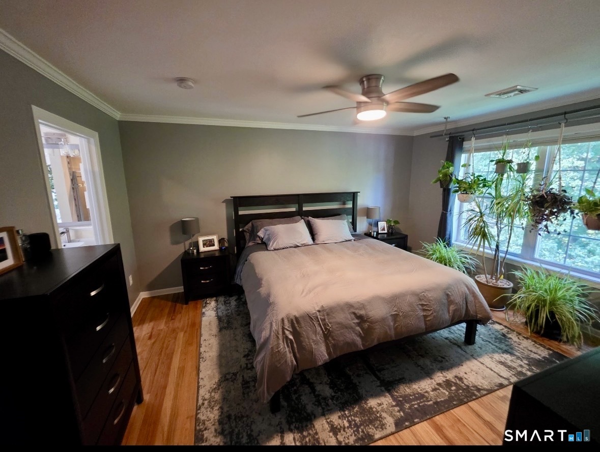 71 Lakeview Road Plymouth CT 06786