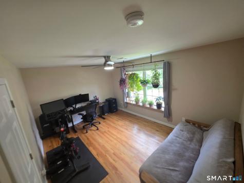 71 Lakeview Road Plymouth CT 06786