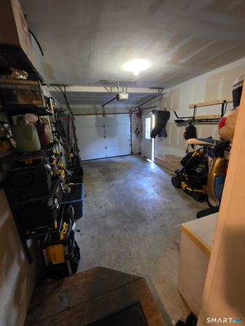 71 Lakeview Road Plymouth CT 06786