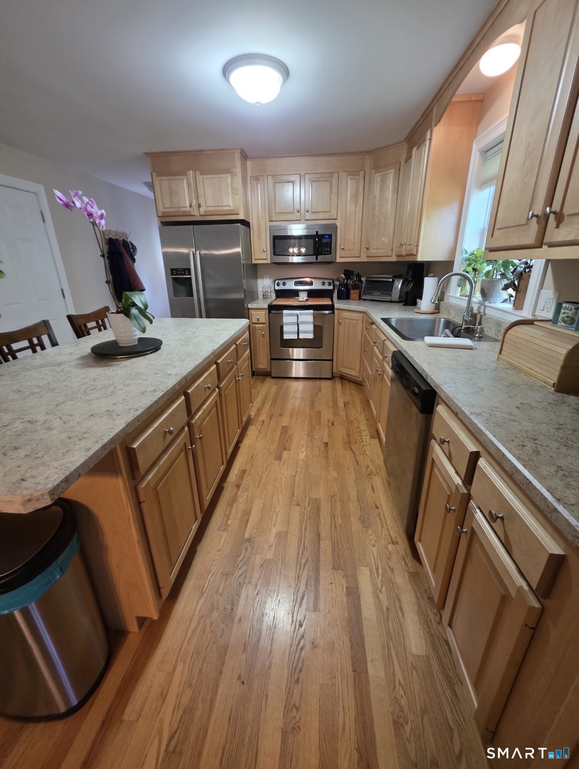 71 Lakeview Road Plymouth CT 06786