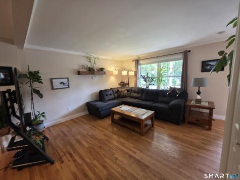 71 Lakeview Road Plymouth CT 06786