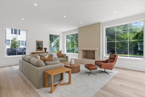 86 Old Road Westport CT 06880