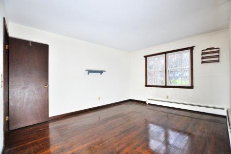 913 Jeremy Swamp Road Southbury CT 06488