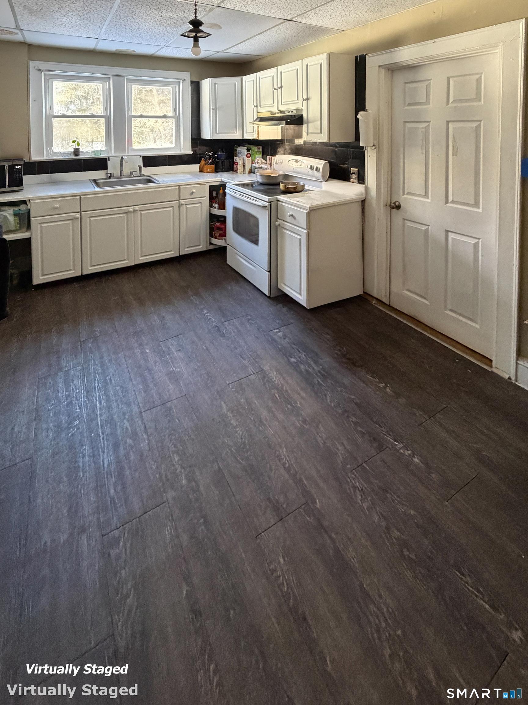 373,377,387 Jefferson Avenue New London CT 06320