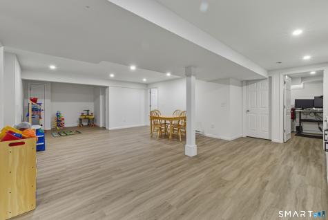 4 Jessie Lane East Windsor CT 06016