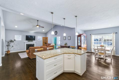 4 Jessie Lane East Windsor CT 06016