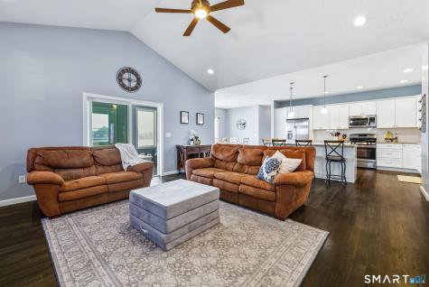 4 Jessie Lane East Windsor CT 06016