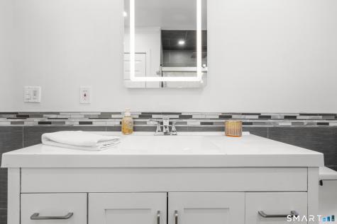 102 Forest St Extension East Haven CT 06512