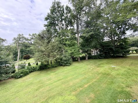 30 Valley Brook Terrace Stratford CT 06614