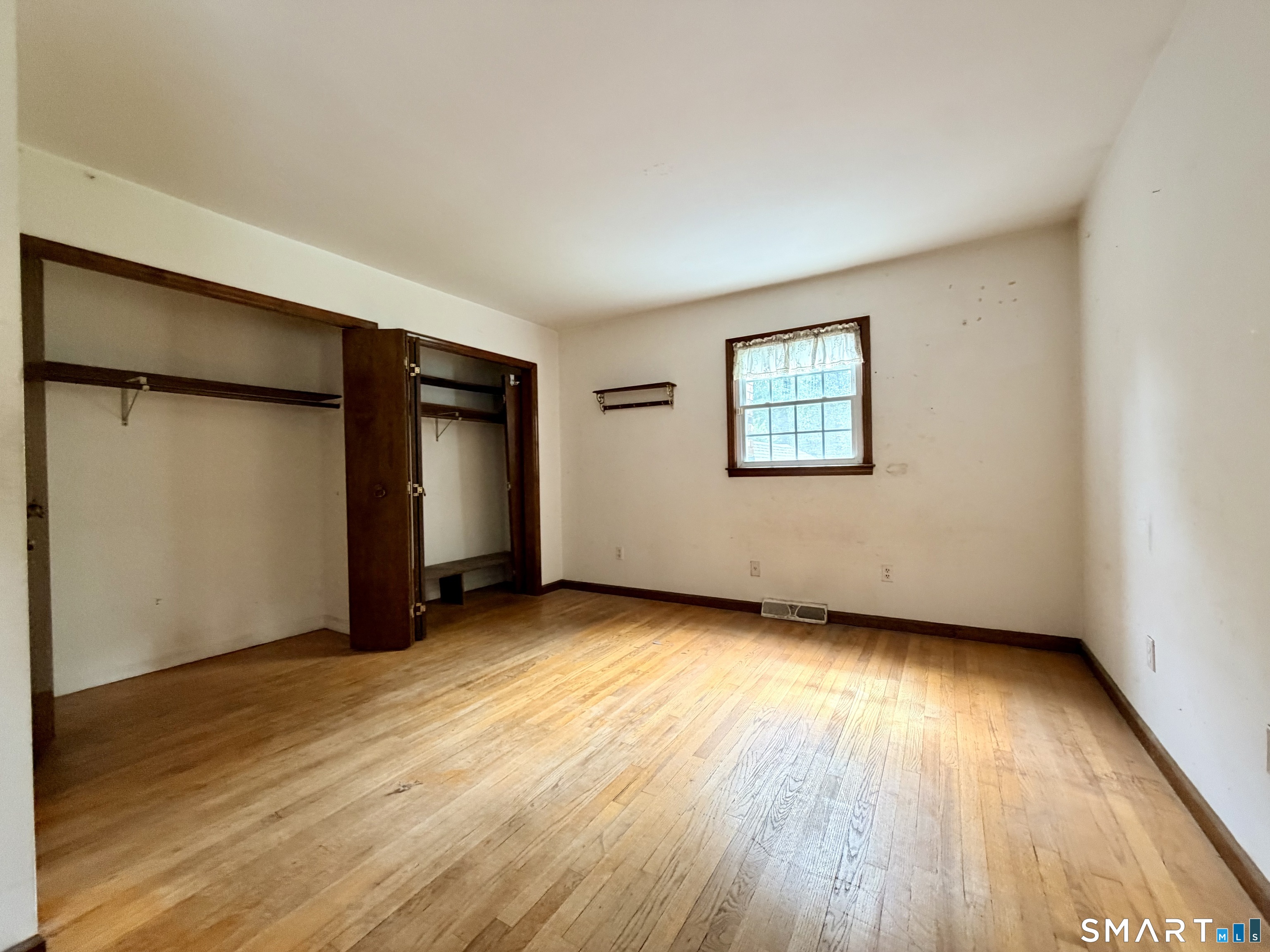 30 Valley Brook Terrace Stratford CT 06614