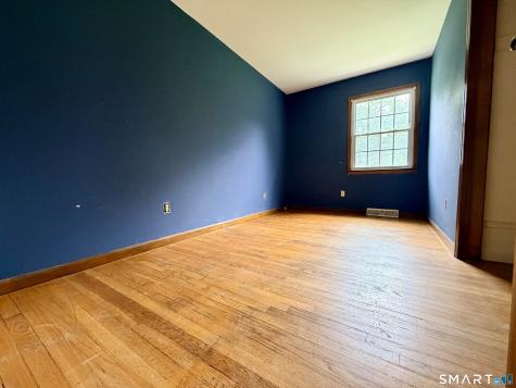 30 Valley Brook Terrace Stratford CT 06614