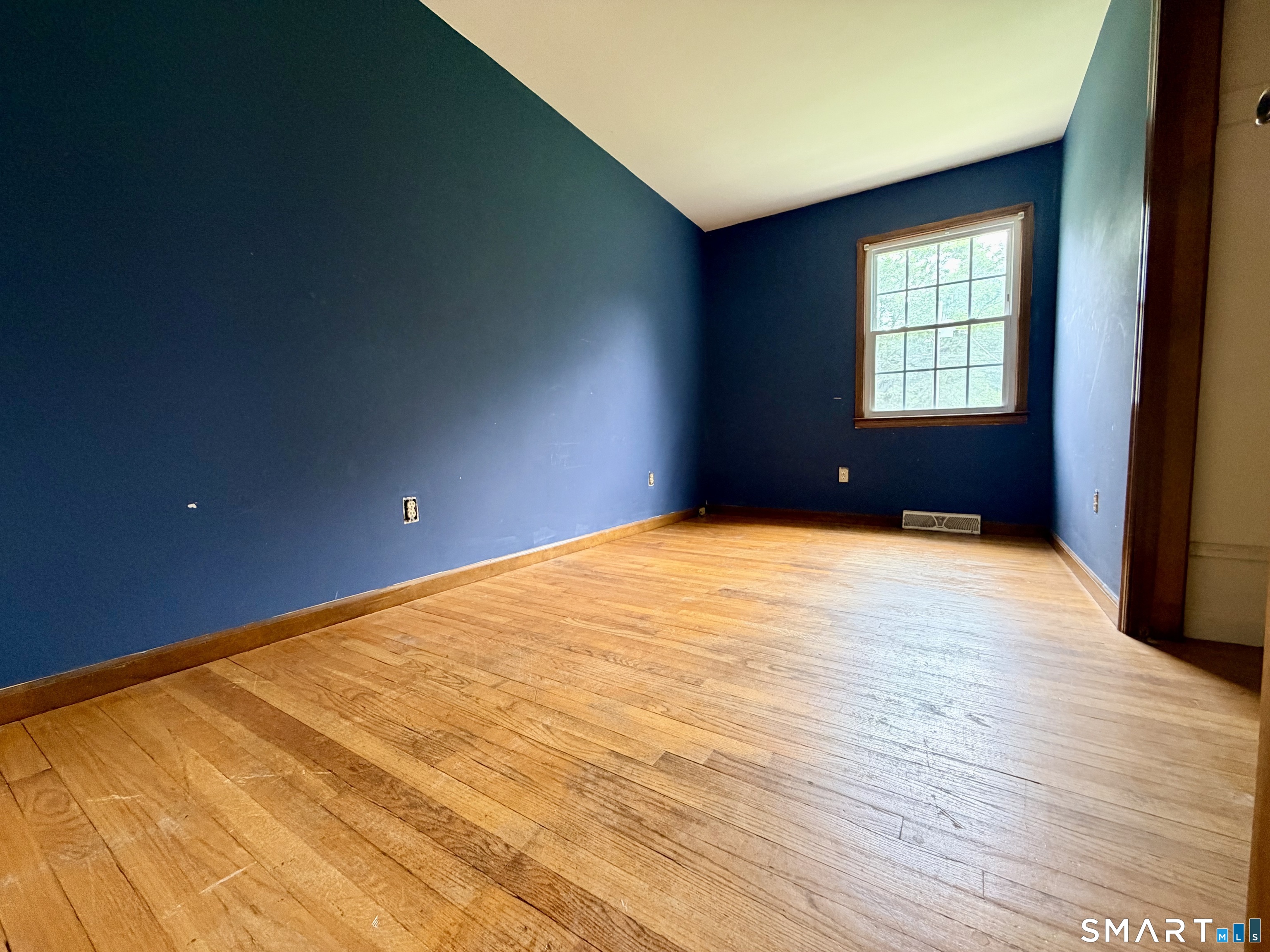 30 Valley Brook Terrace Stratford CT 06614