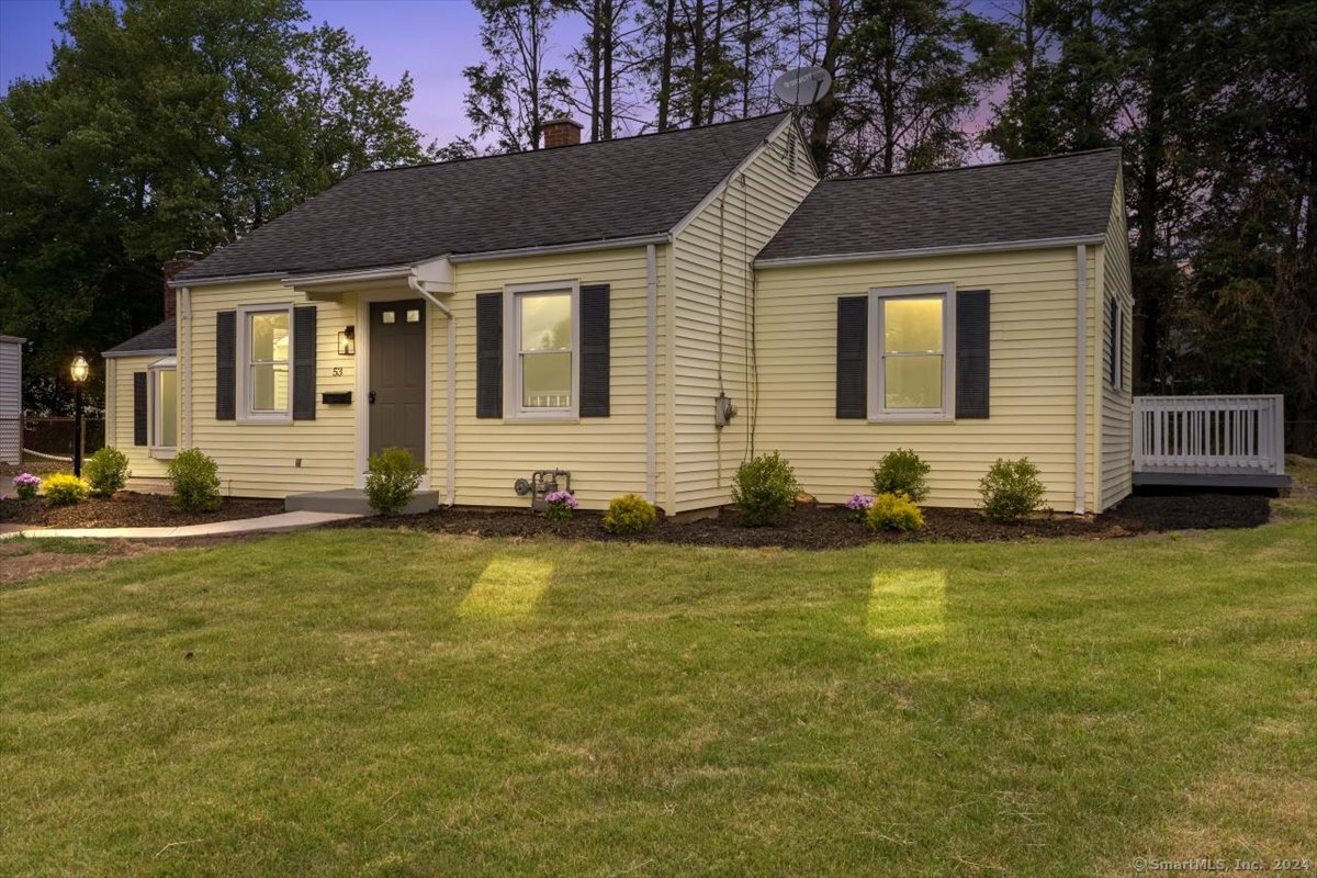 53 Sunnyreach Drive East Hartford CT 06118