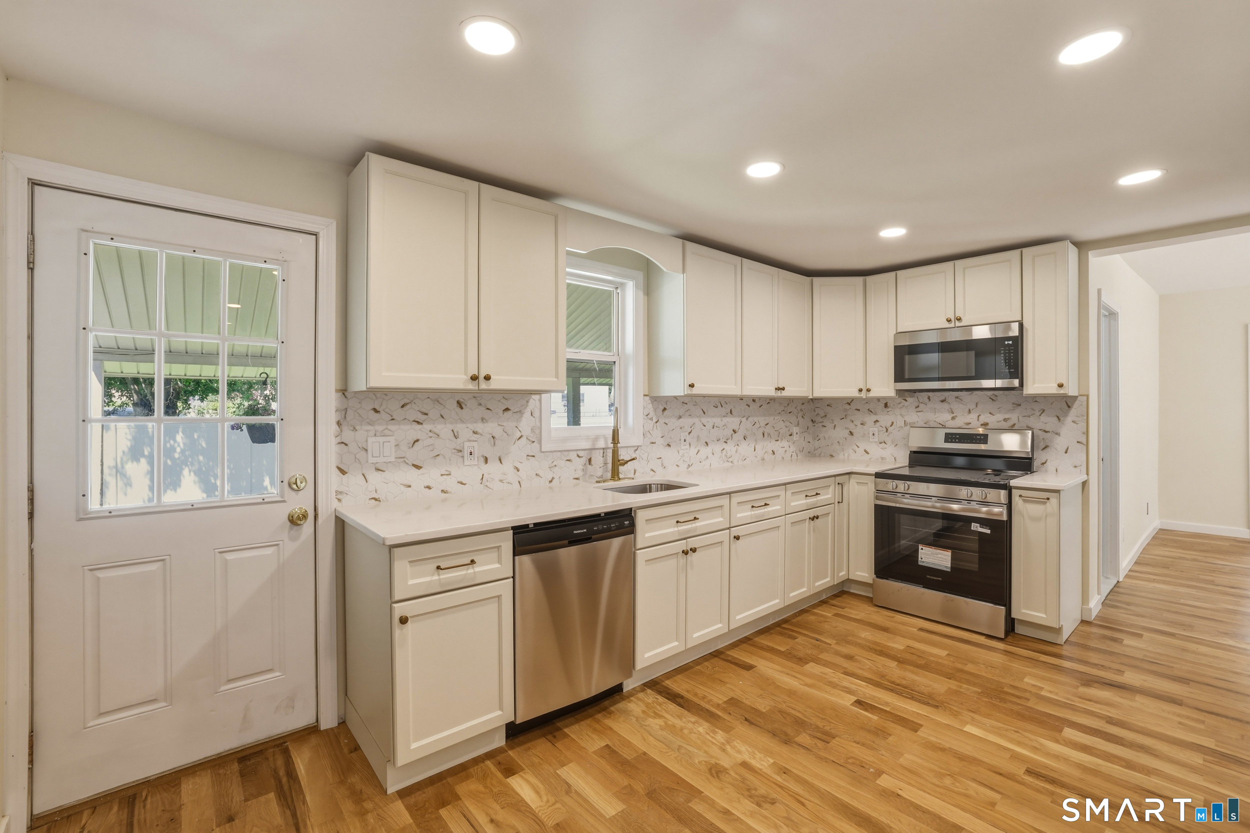 461 Mountain Road Newington CT 06111