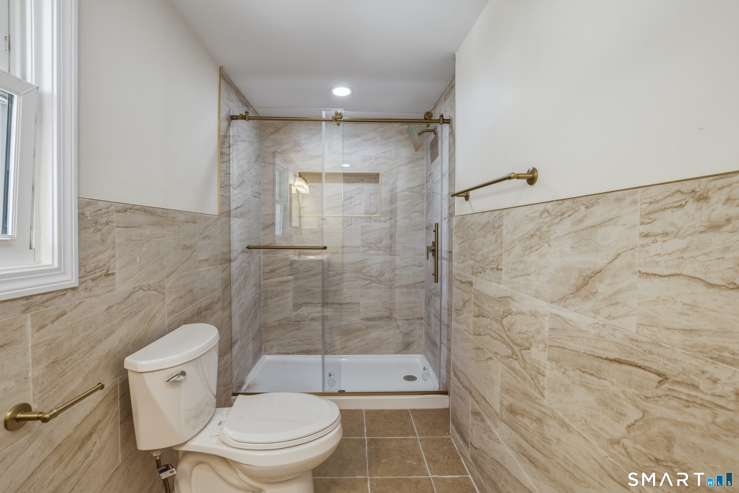 461 Mountain Road Newington CT 06111