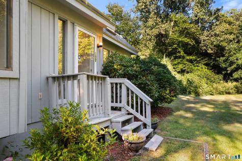 107 Gaylord Mountain Road Bethany CT 06524