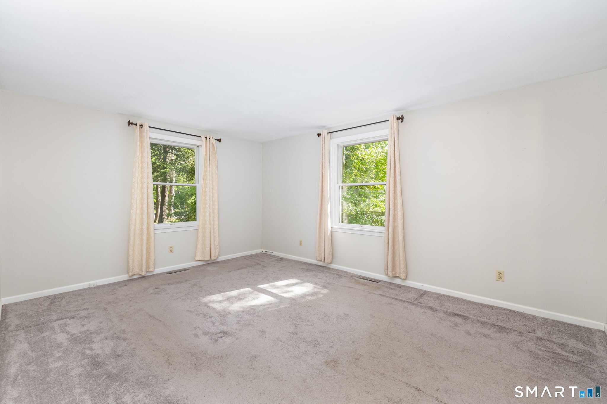 347 Griffin Road Suffield CT 06093
