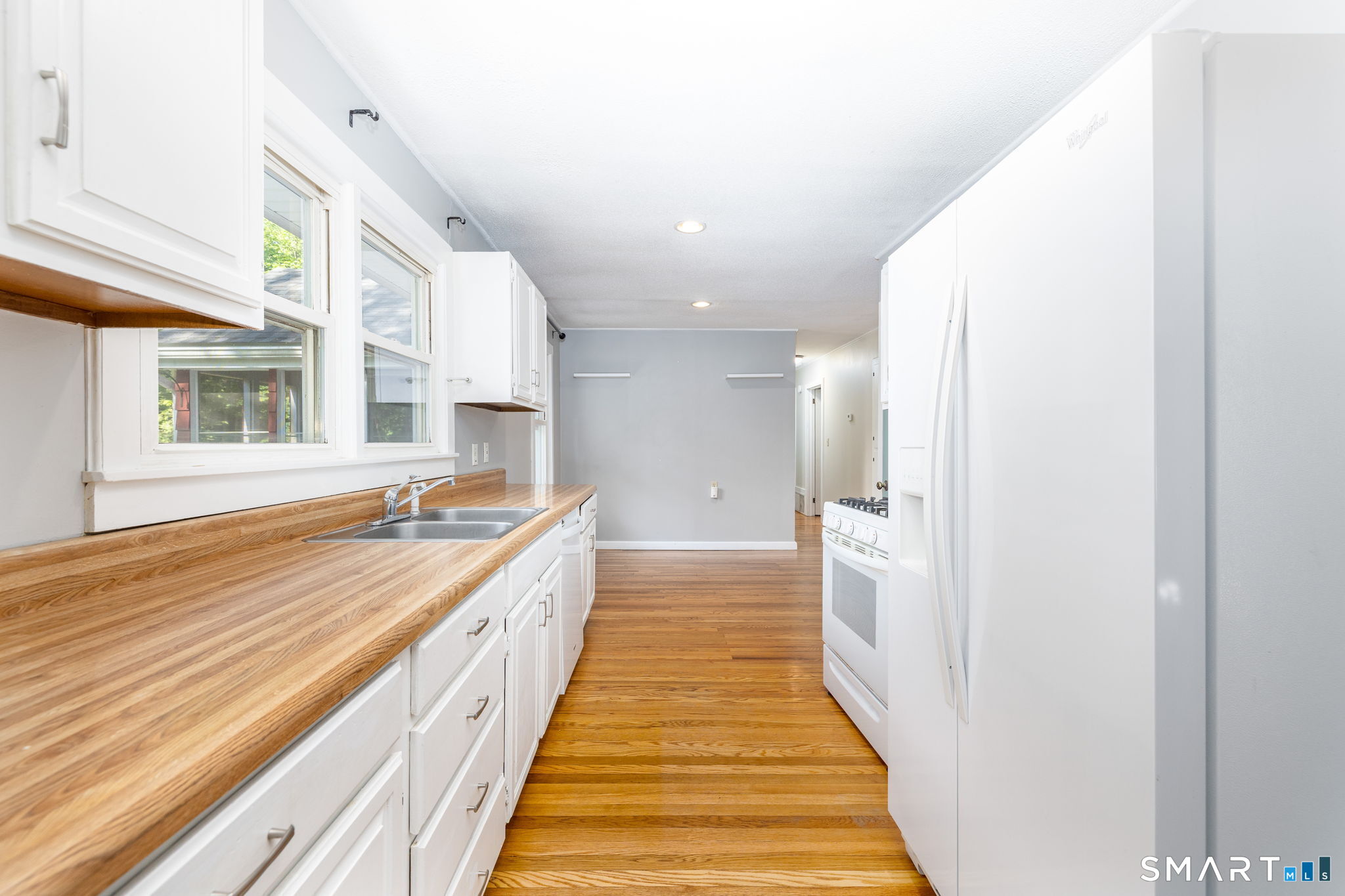 347 Griffin Road Suffield CT 06093