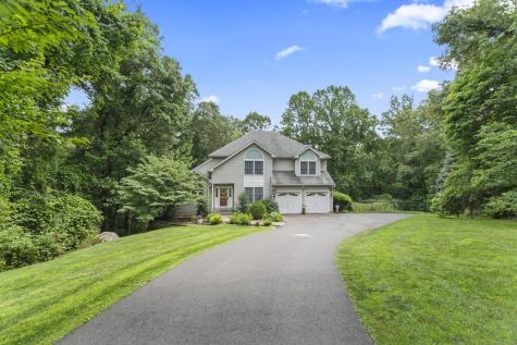 17 Raven Crest Drive Bethel CT 06801