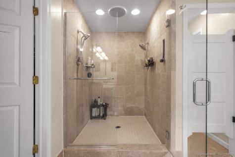 17 Raven Crest Drive Bethel CT 06801