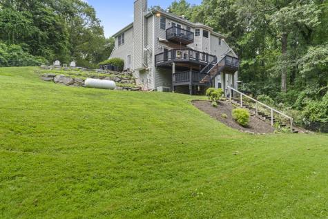 17 Raven Crest Drive Bethel CT 06801