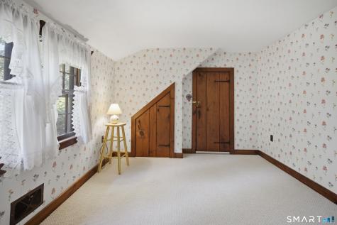 328 Patton Drive Cheshire CT 06410