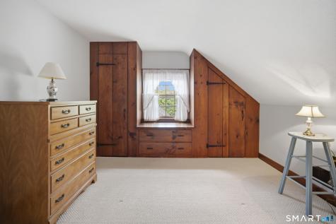 328 Patton Drive Cheshire CT 06410