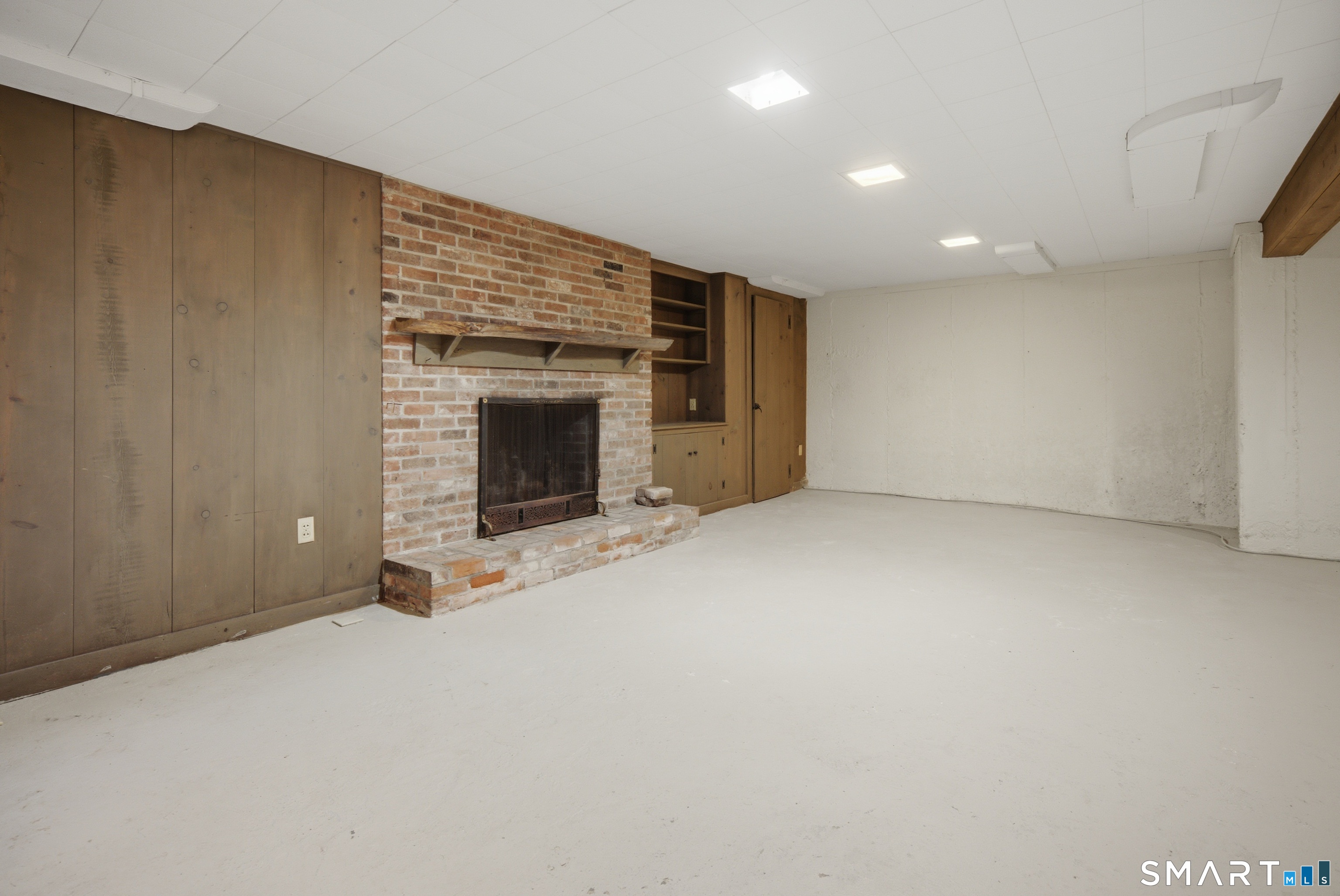 328 Patton Drive Cheshire CT 06410