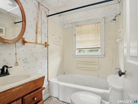 121 Powder Hill Road Middlefield CT 06455