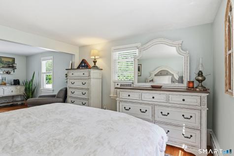 18 Freemont Road Enfield CT 06082