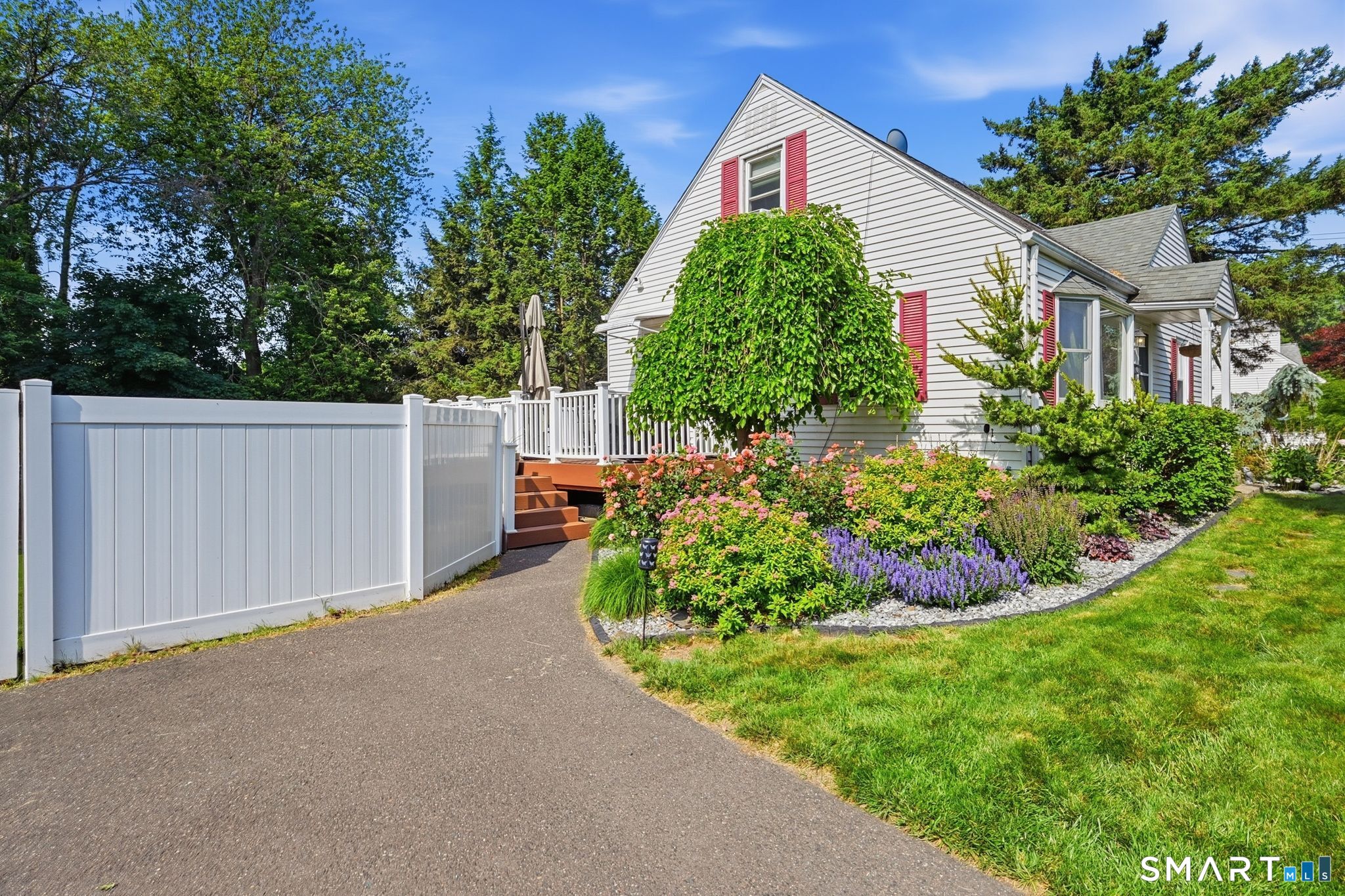18 Freemont Road Enfield CT 06082