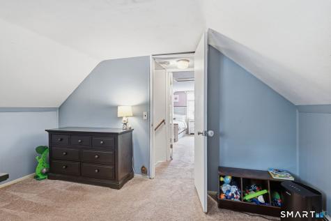 18 Freemont Road Enfield CT 06082