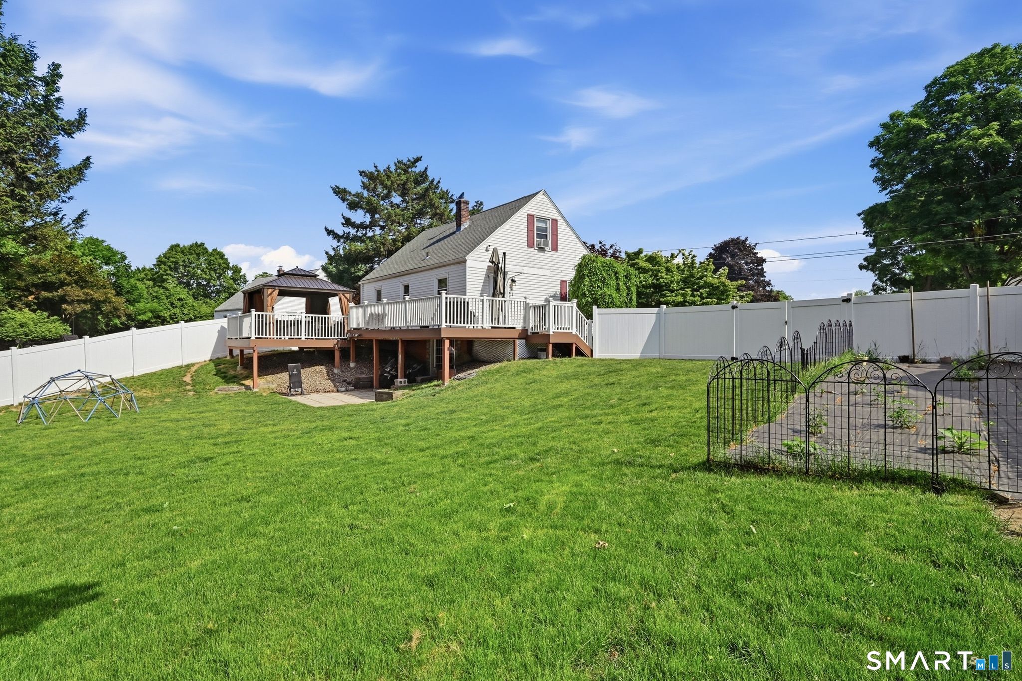 18 Freemont Road Enfield CT 06082