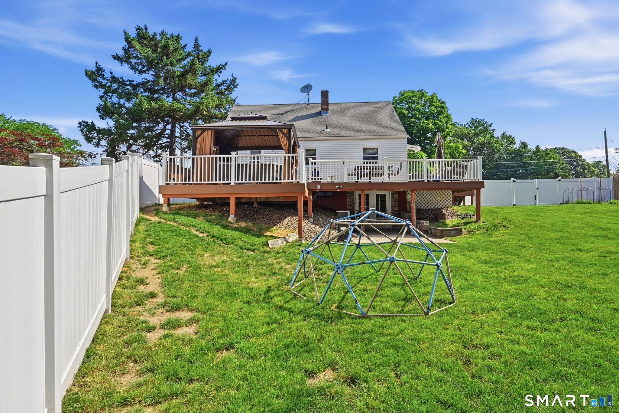 18 Freemont Road Enfield CT 06082