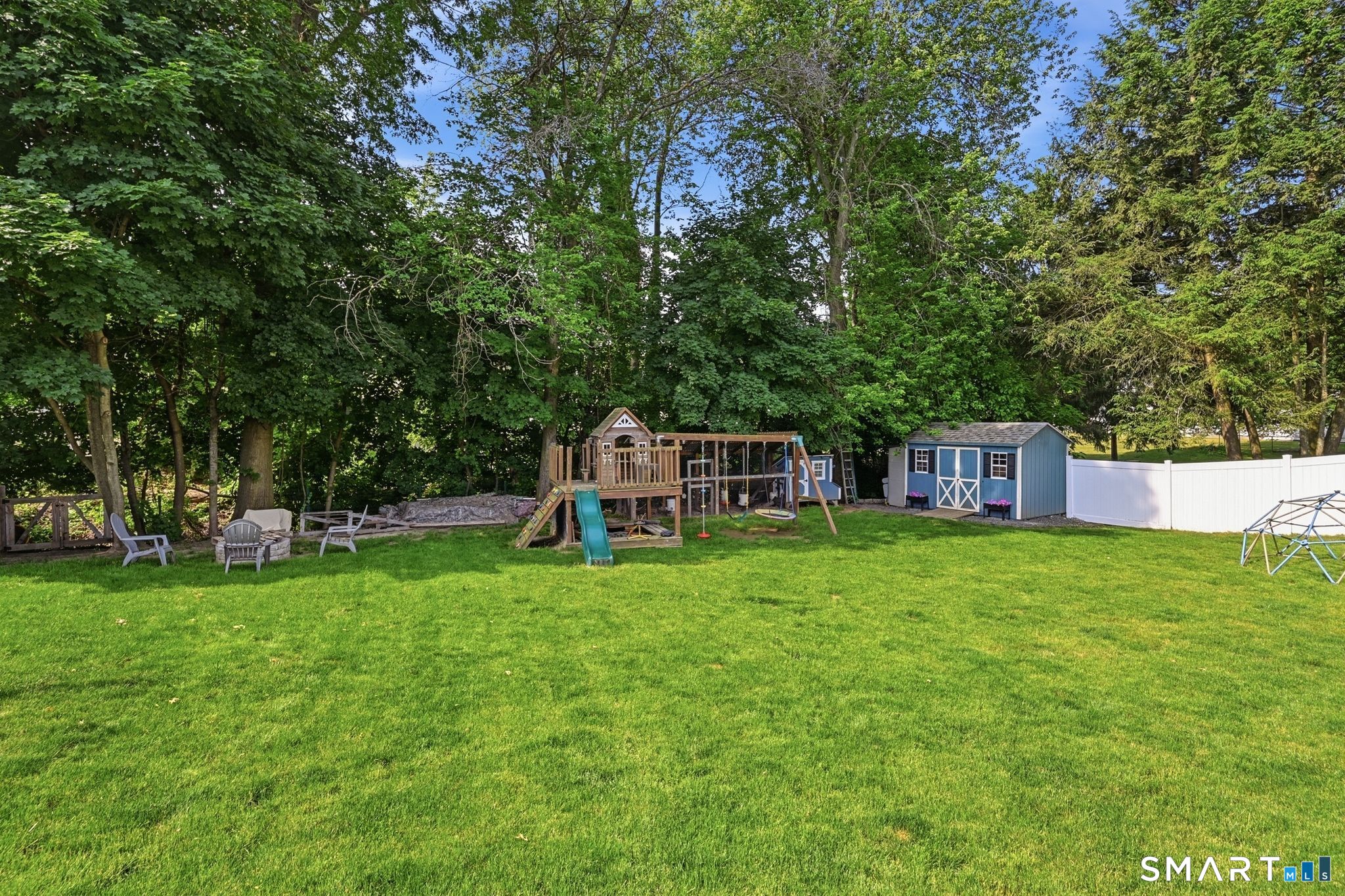 18 Freemont Road Enfield CT 06082