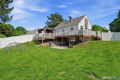 18 Freemont Road Enfield CT 06082