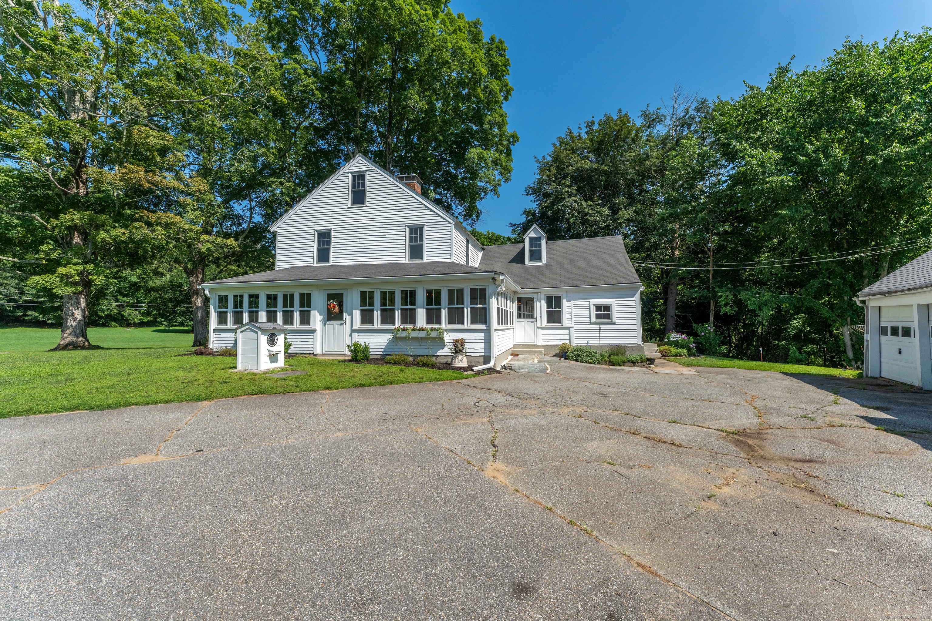 393 North Canterbury Road Canterbury CT 06331