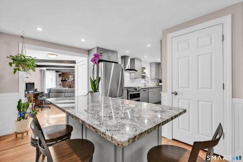 103 Glenwood Drive Plainville CT 06062