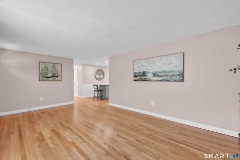 103 Glenwood Drive Plainville CT 06062