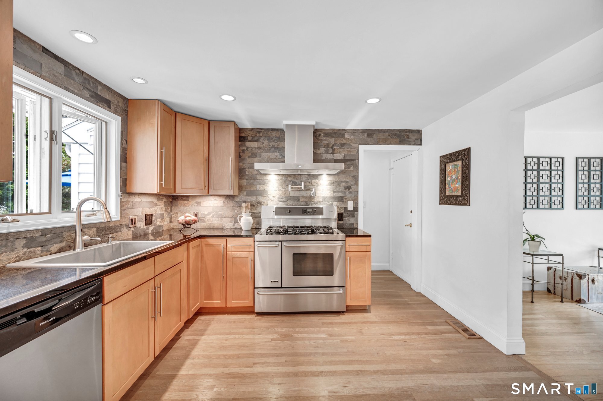 740 Ridge Road Wethersfield CT 06109