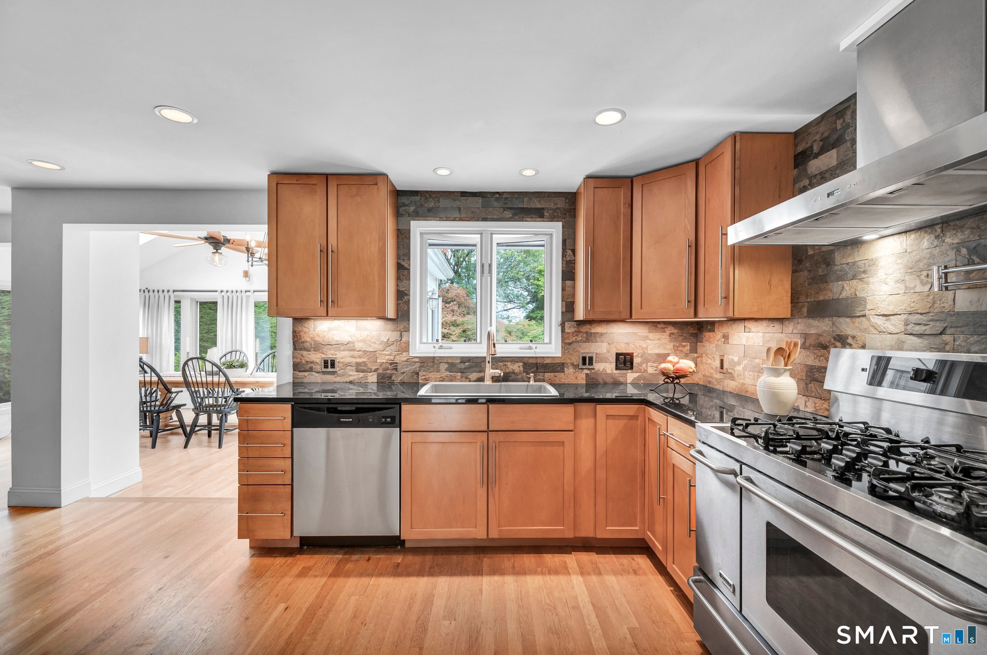 740 Ridge Road Wethersfield CT 06109