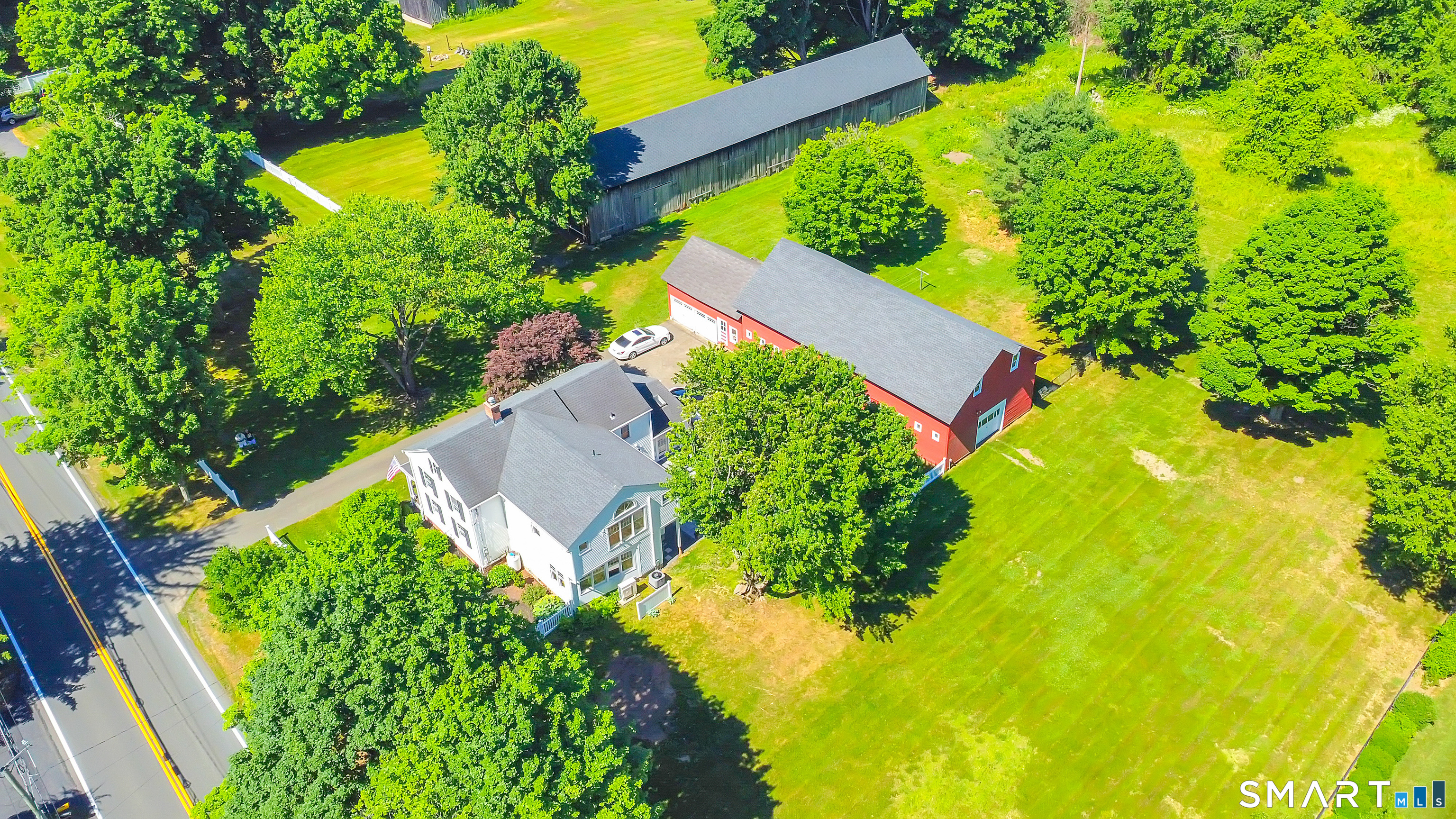 309 North Grand Street Suffield CT 06093