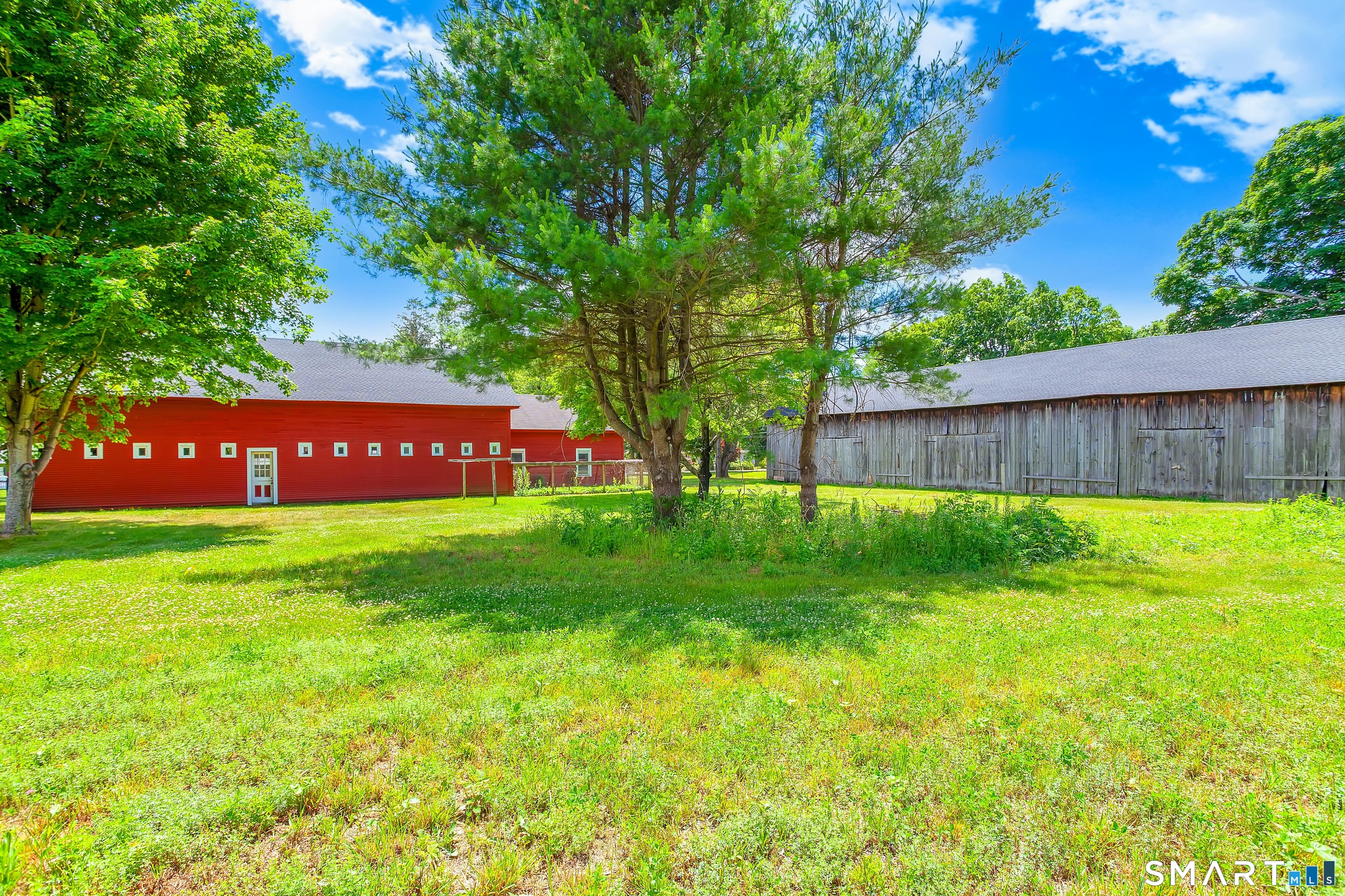 309 North Grand Street Suffield CT 06093