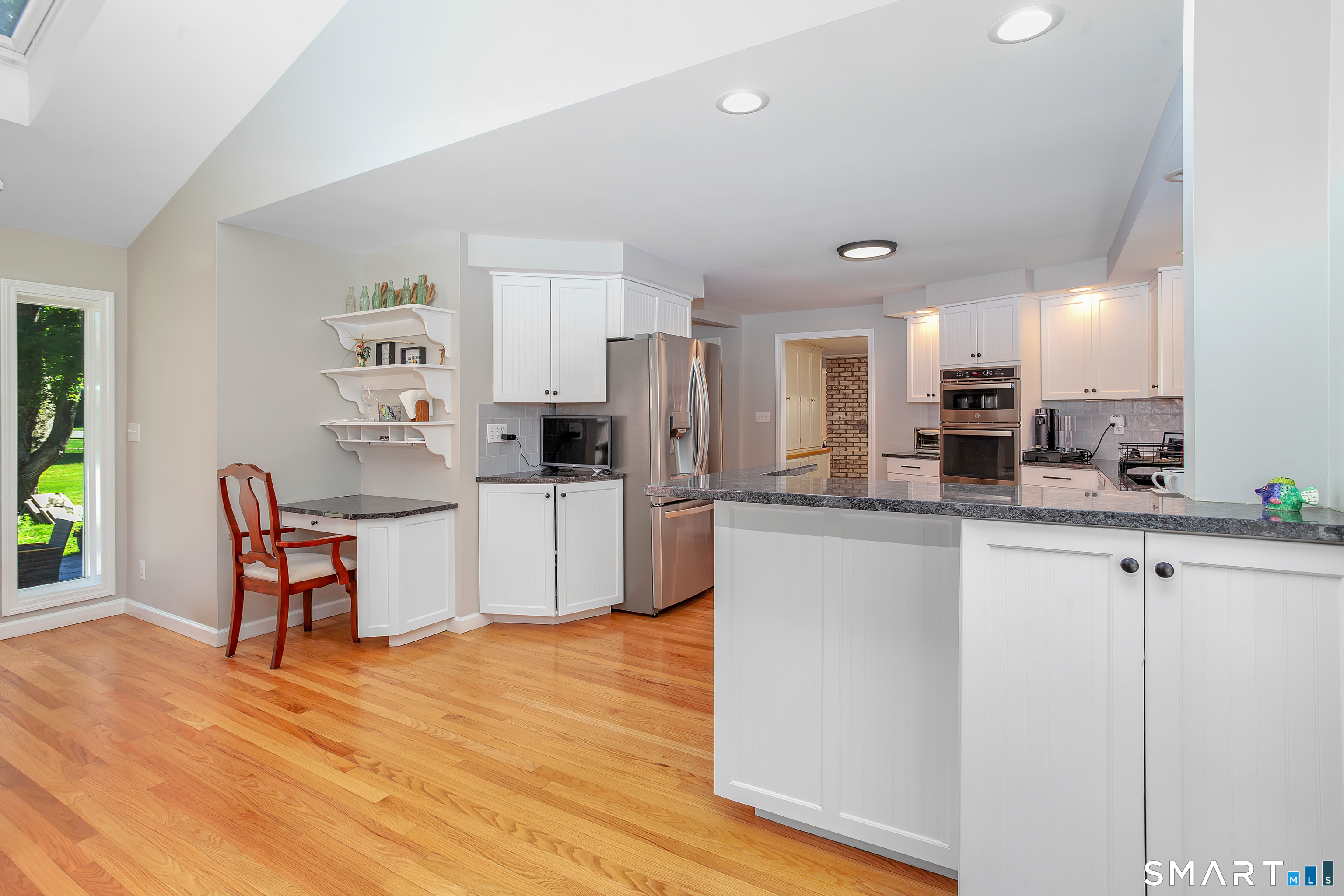 309 North Grand Street Suffield CT 06093